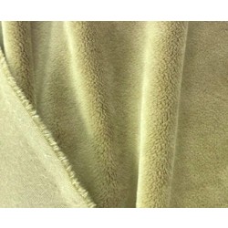 Tkanina futerkowa MINKY LEO beż capucino  długość włosa 3mm,  szerokośc tkaniny 150 cm
